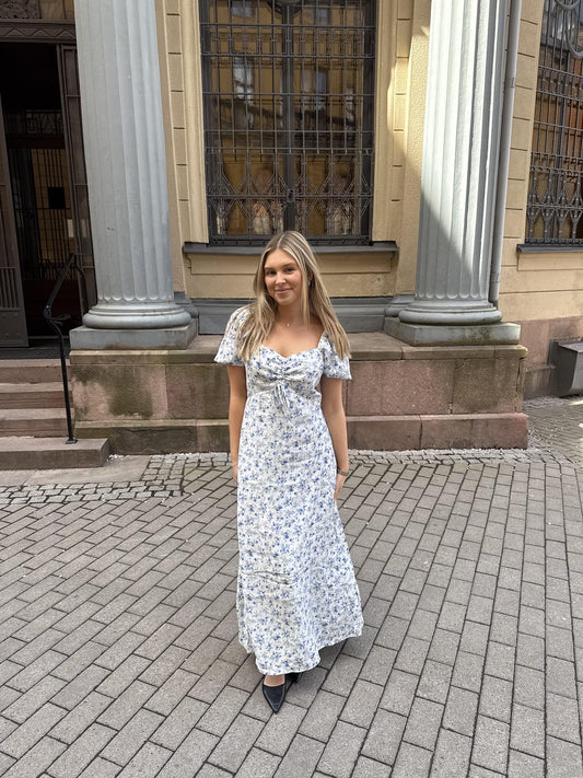 VMBELLA Midi Dress - Bit of Blue