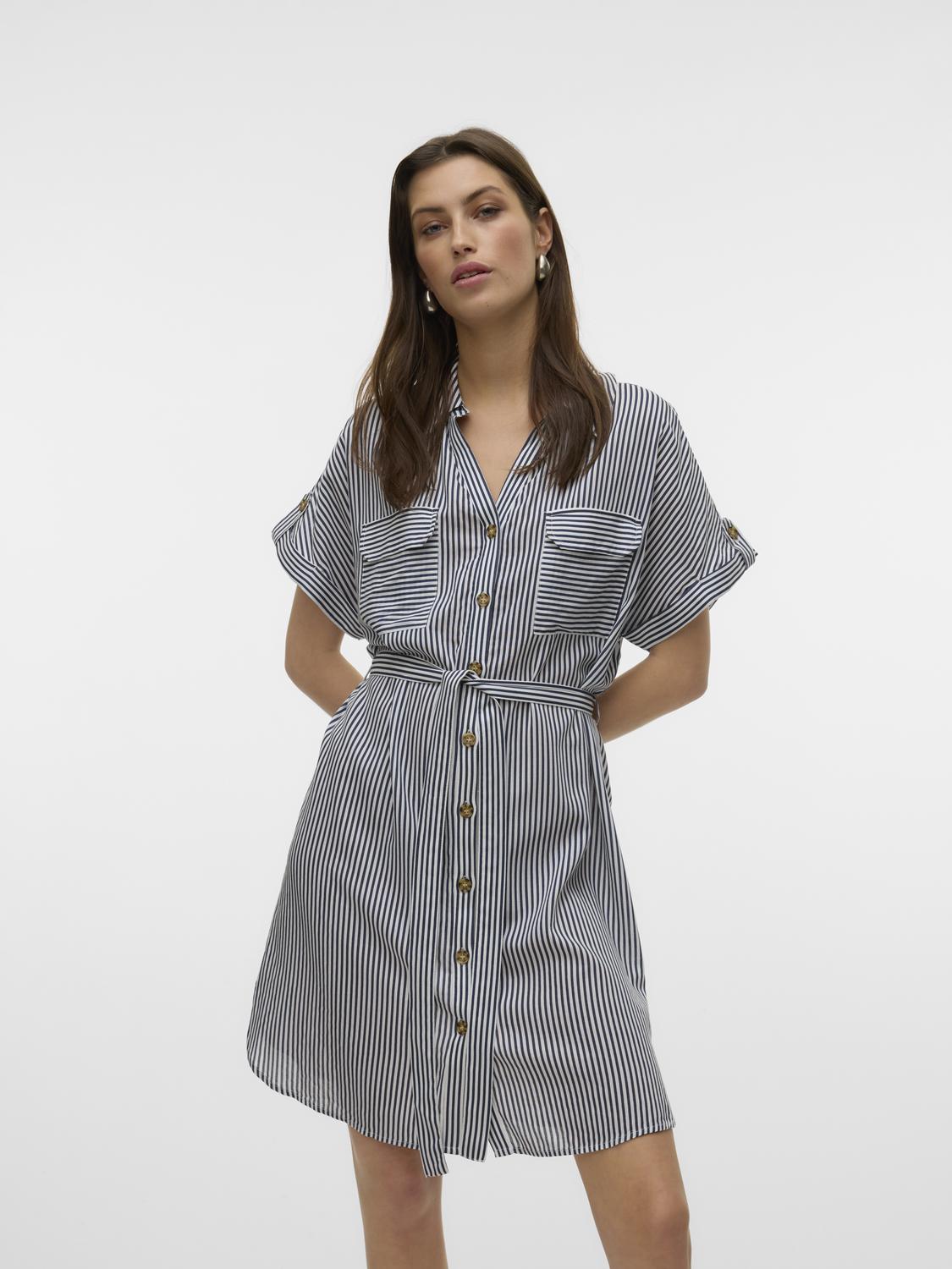 model_shot-front