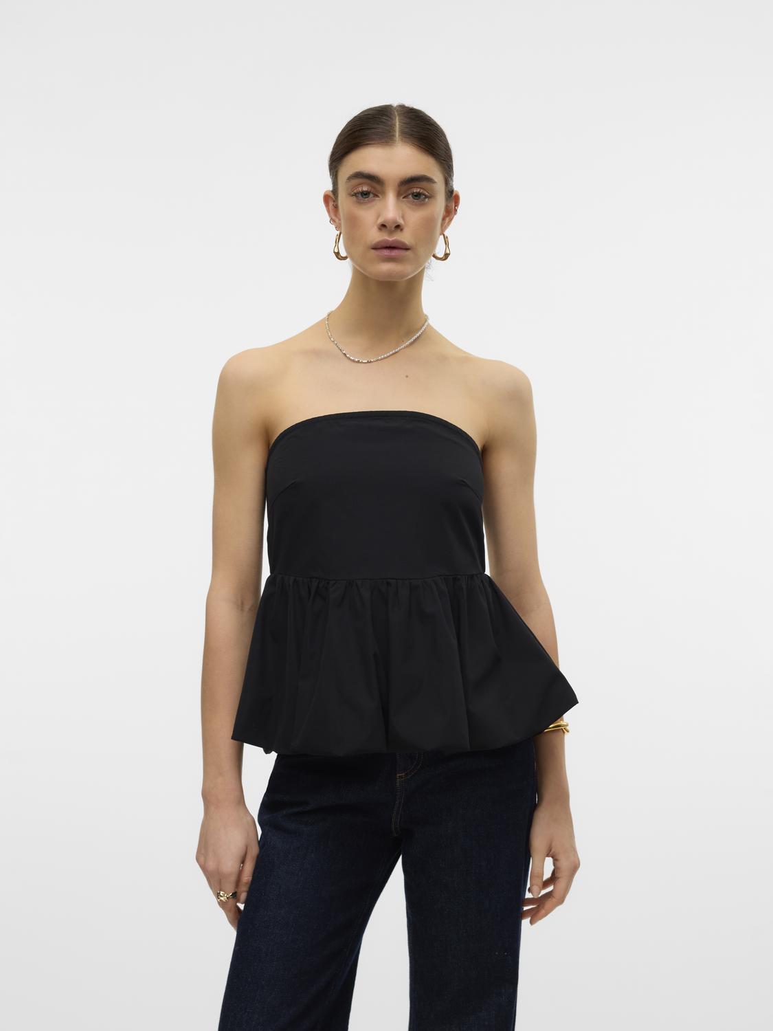 model_shot-front